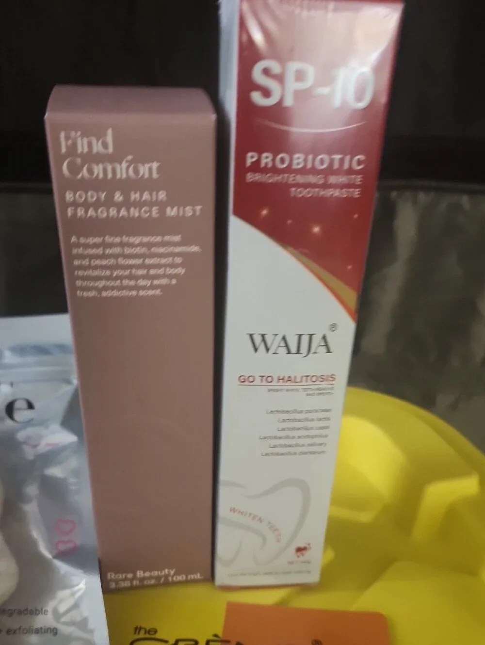 22 Piece Beauty Box